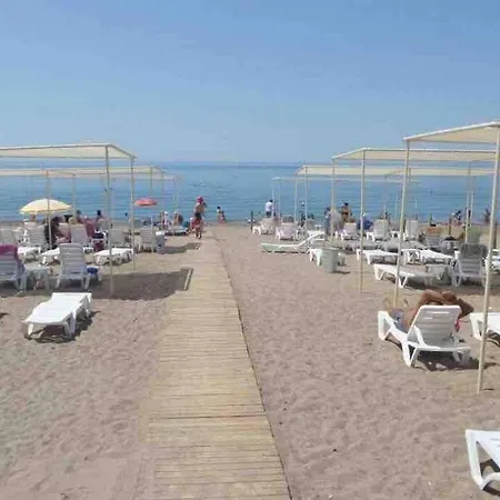 Guenes Bahce Kati Villa *